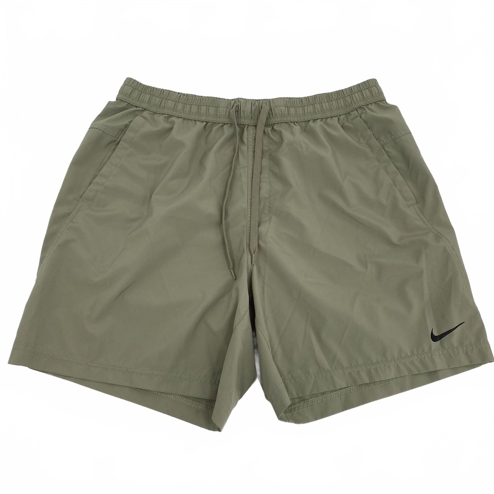 Nike Green Athletic Shorts | Men’s Regular L Polyester